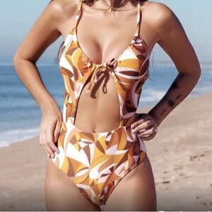 Cupshe cutout one piece swim large adjustable straps